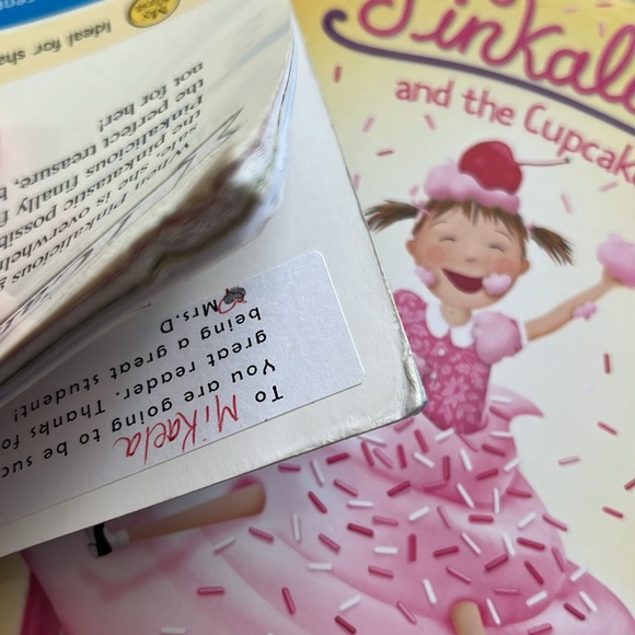 📚 2/$21 📚 Lot of 6 Pinkalicious I can Read Books!! Guided reading level 1. - Picture 5 of 7